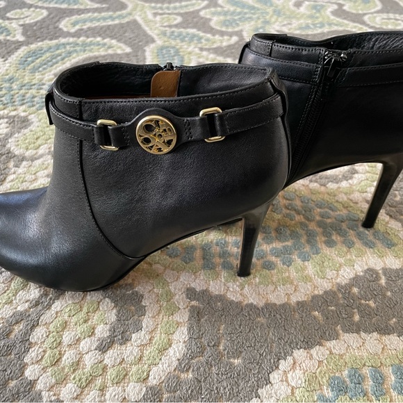 Coach woman’s ankle boots size 8 - Picture 2 of 6